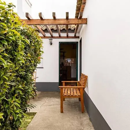 Pensión Um Cantinho De Sossego Nordeste (Azores)