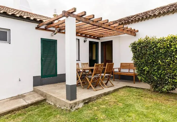 Um Cantinho De Sossego Nordeste (Azores)